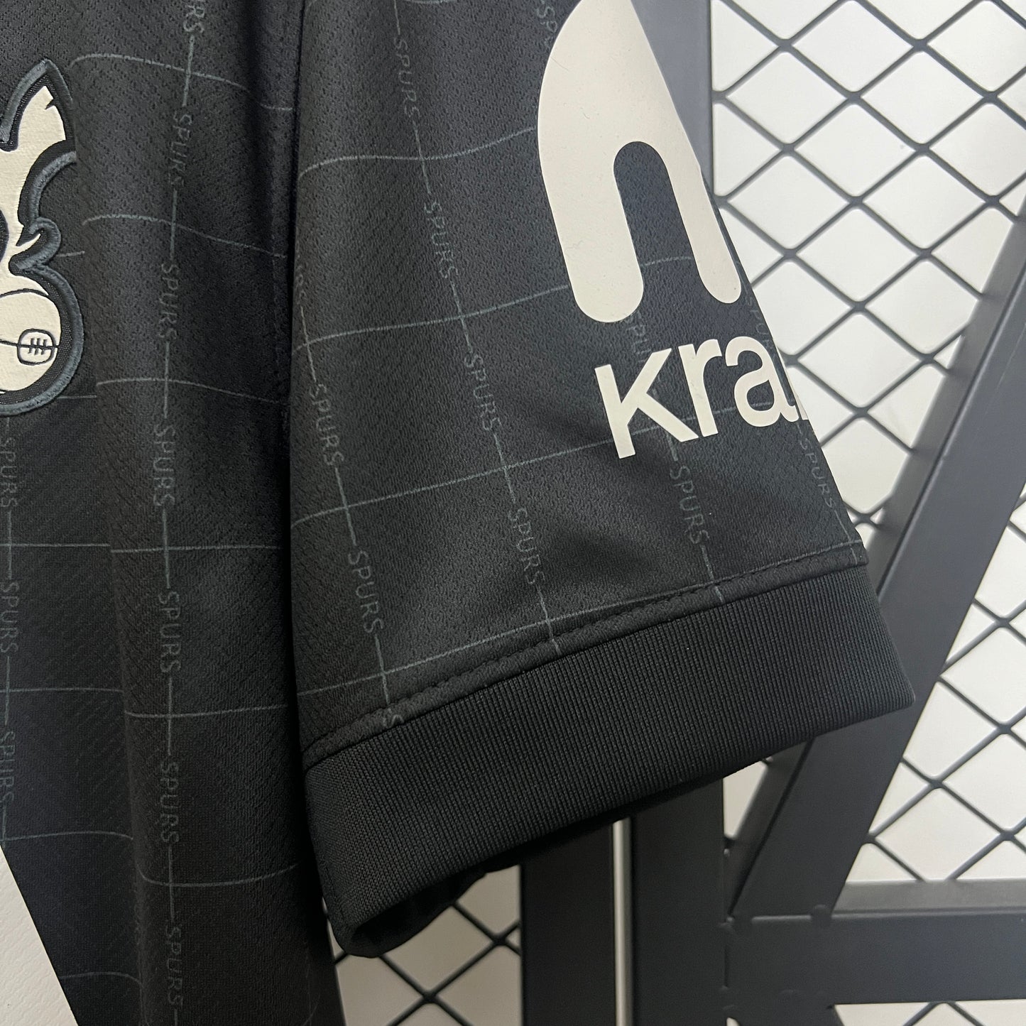 Tottenham 25-26 Visitante (Fan Version)