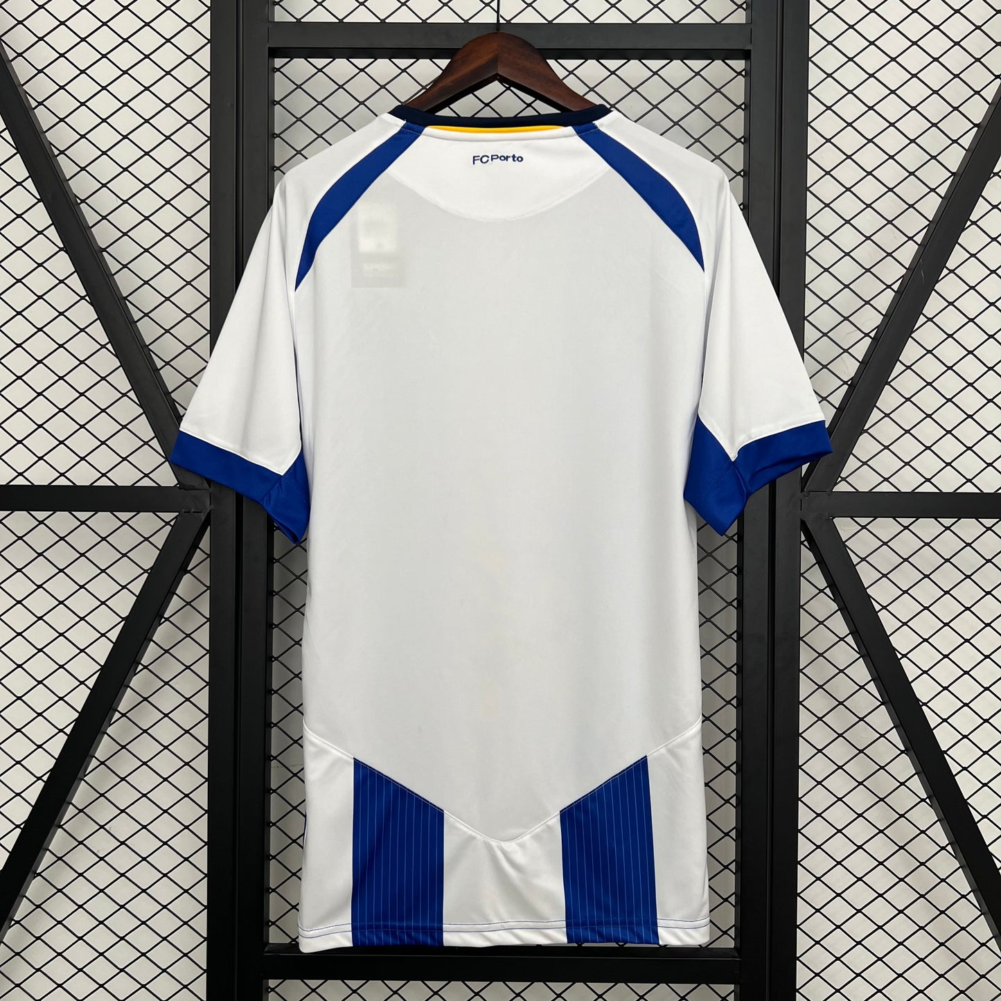 Retro Oporto 14-15 Local