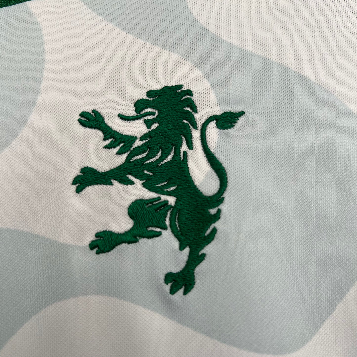 Sporting Lisboa 25-26 Visitante (Niño)