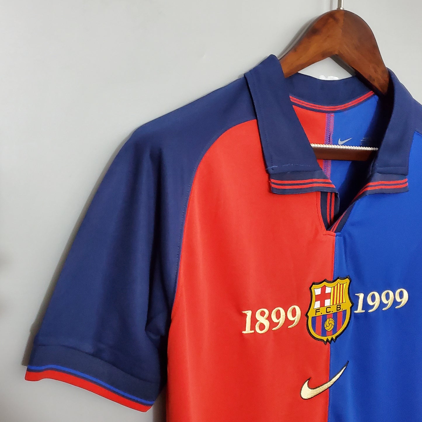 Retro Barcelona 100 Aniversario Local