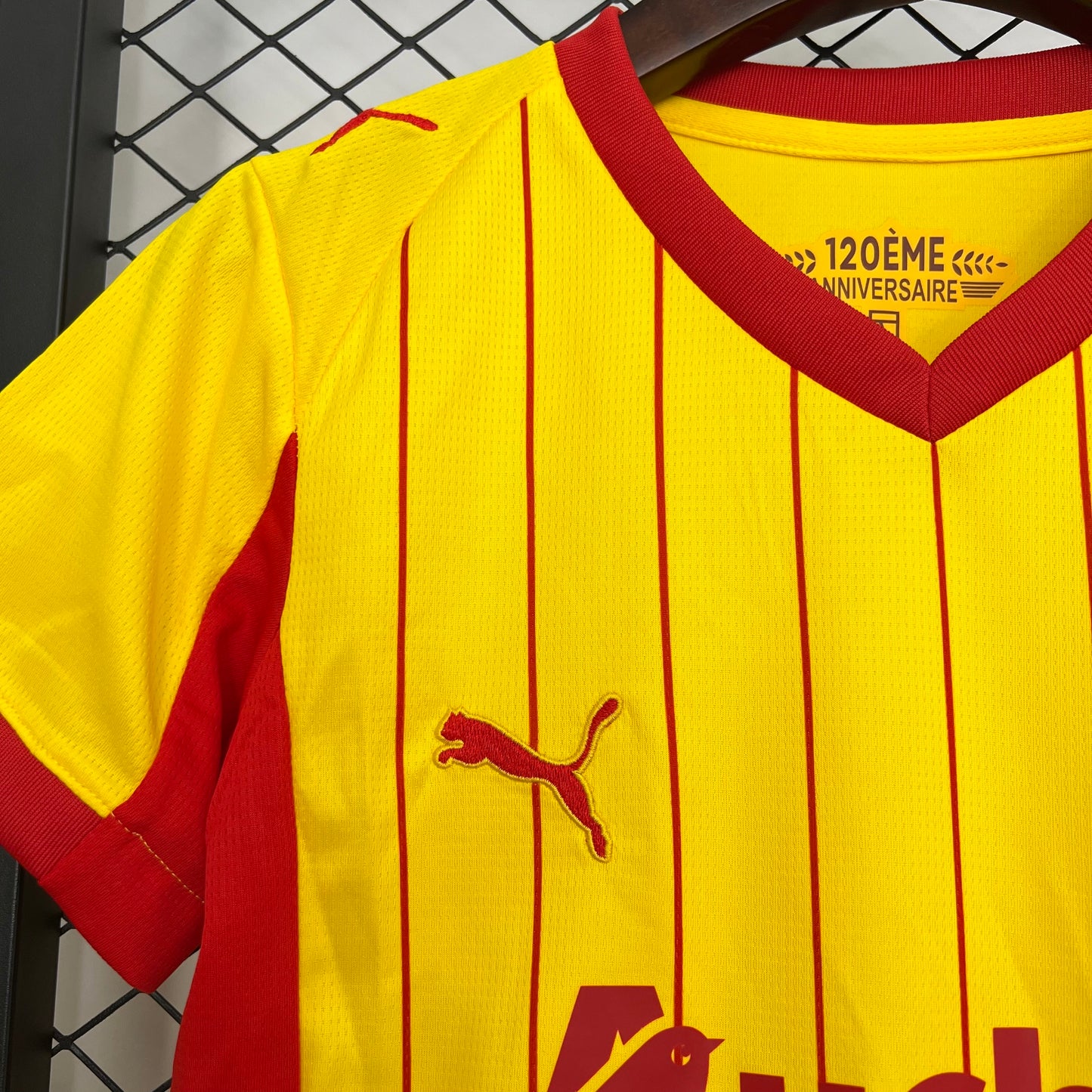 Lens 25-26 Local (Niño)