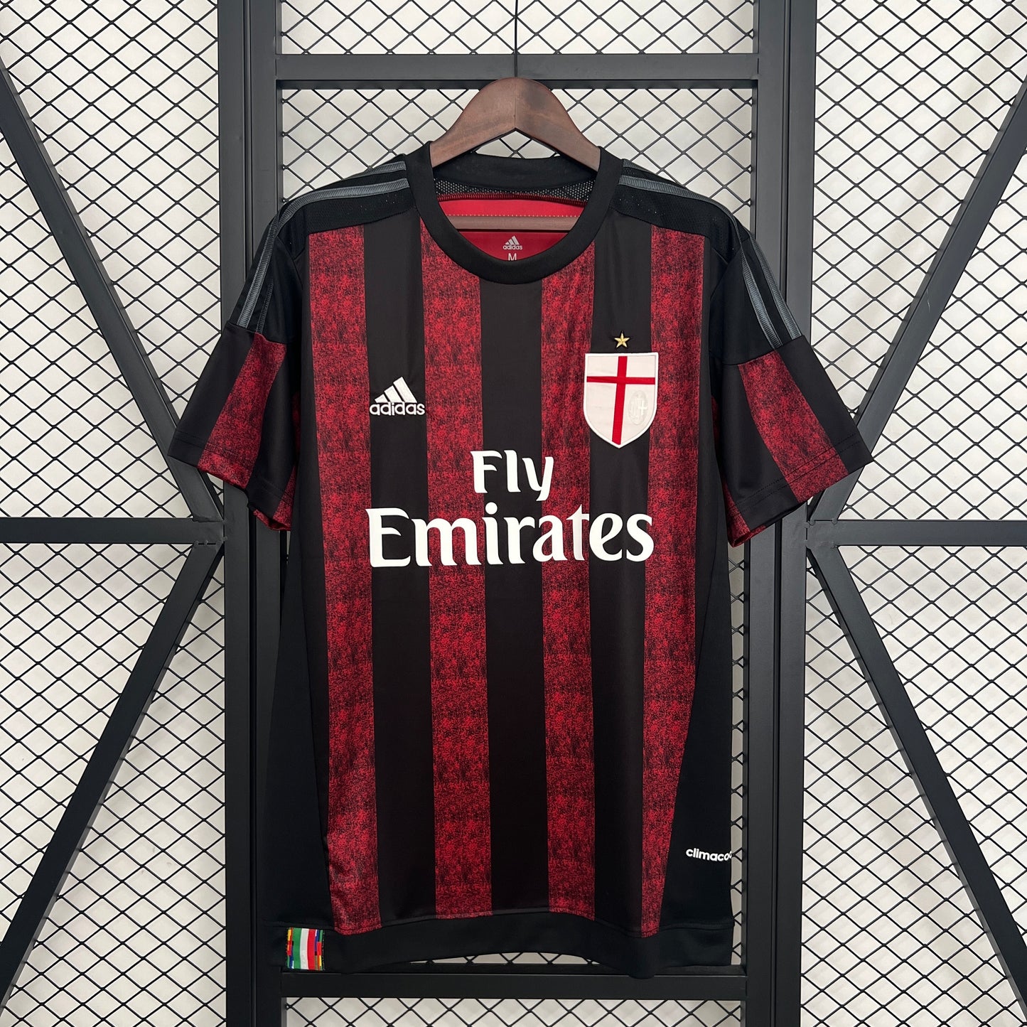 Retro Milan 15-16 Local