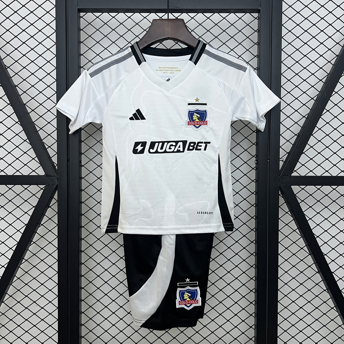 Colo‑Colo 2025 Local (Niño)
