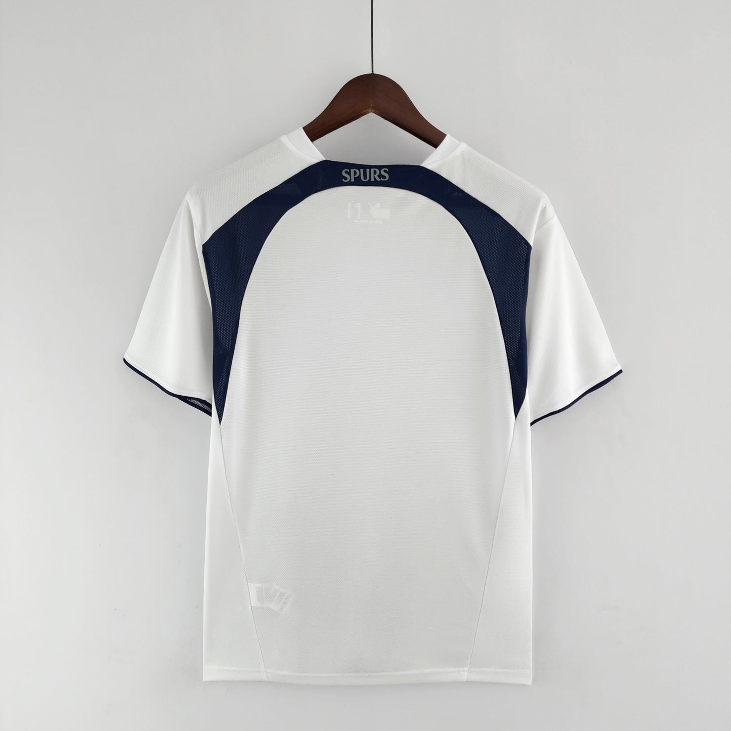 Retro Tottenham 06-07 Local