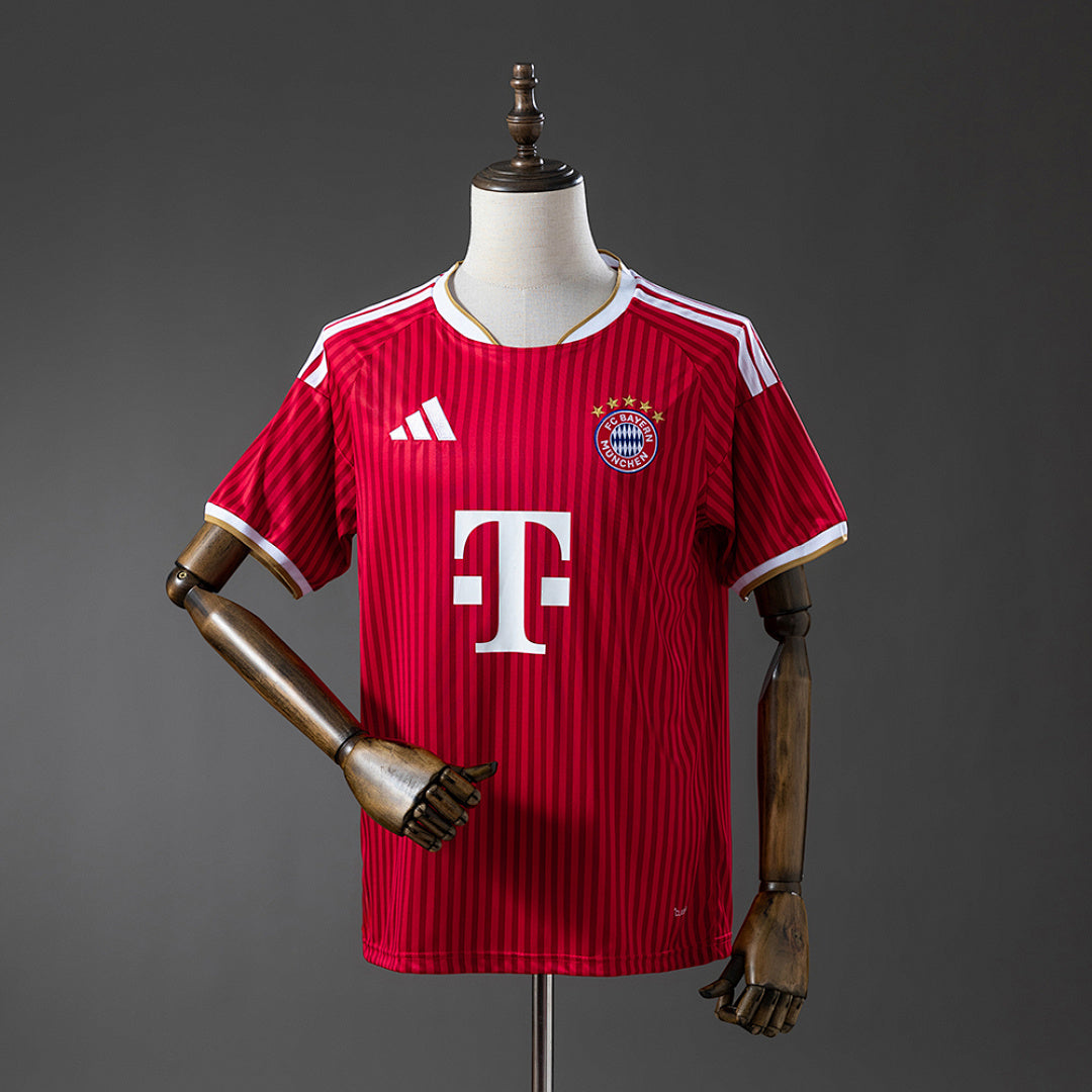 Bayern de Múnich 26-27 Local Filtrada (Fan Version)