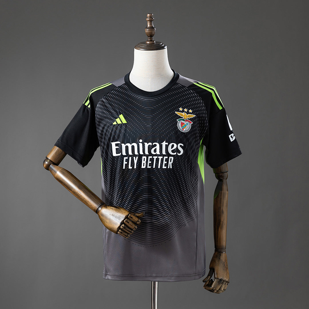 Benfica 26-27 Portero Negra y Gris (Fan Version)
