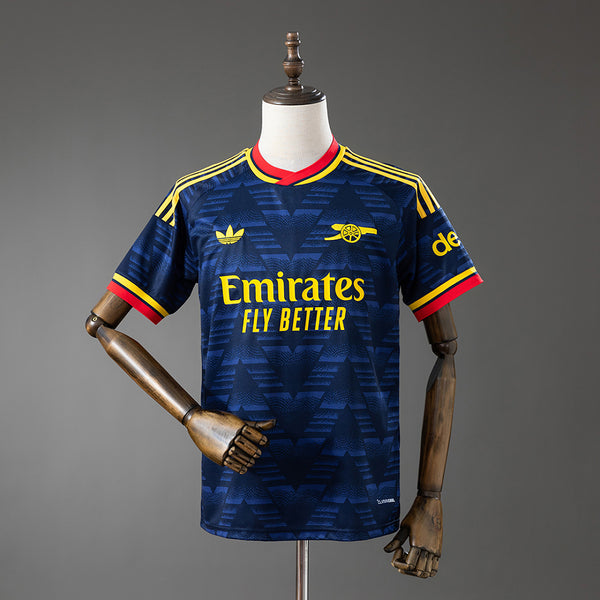 Arsenal 26-27 Visitante (Fan Version)