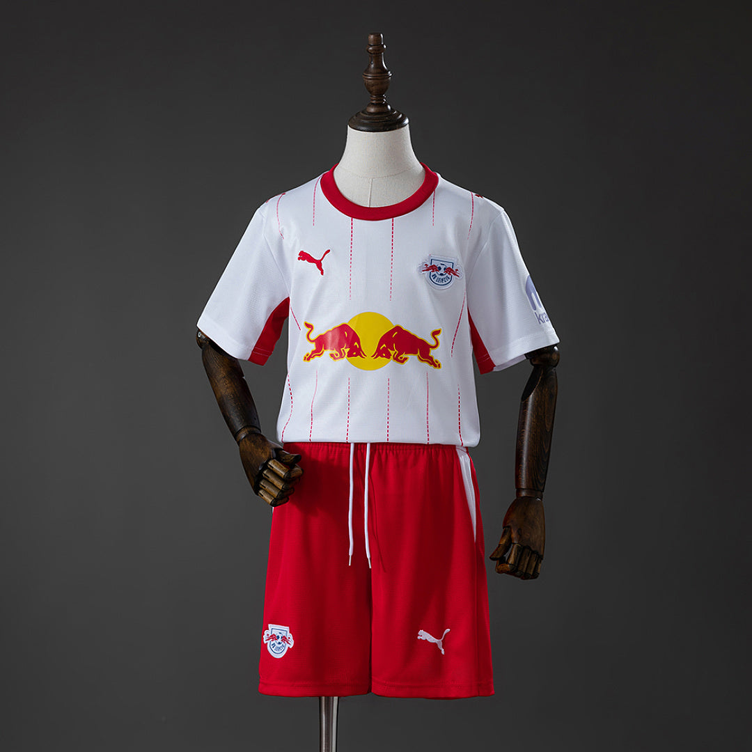 RB Leipzig 26-27 Local (Niño)