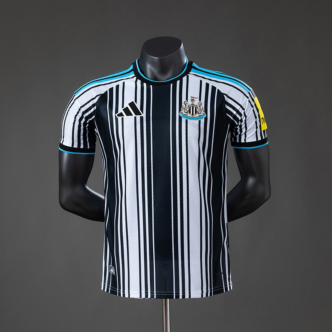 Newcastle 26-27 Visitante (Player Version)