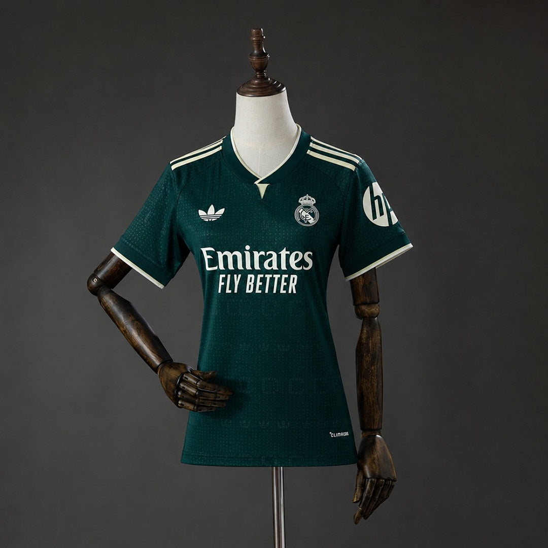 Real Madrid 26-27 Visitante (Mujer)