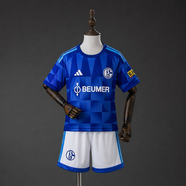 Schalke 04 26-27 Local (Niño)