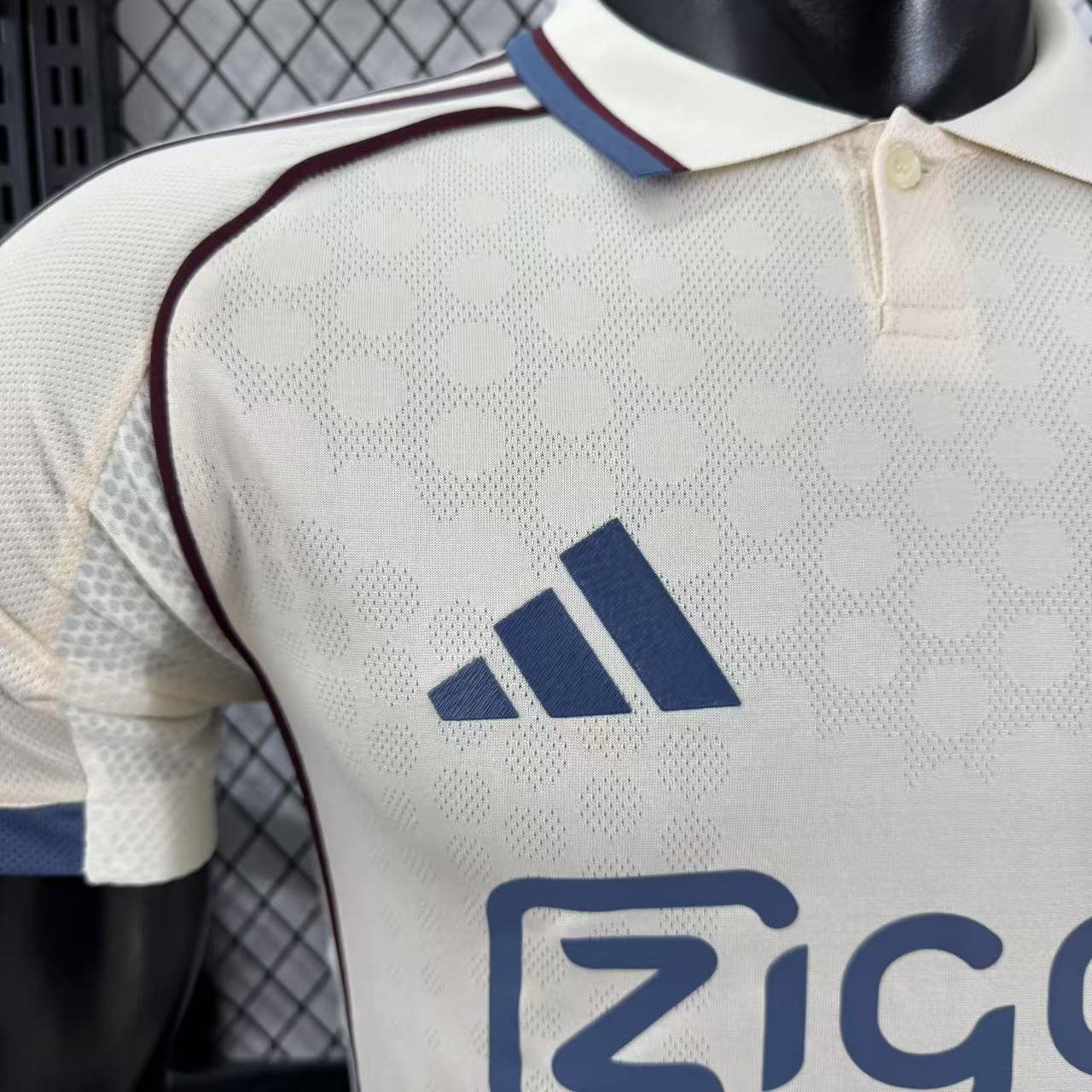 Ajax 25-26 Tercera (Player Version)