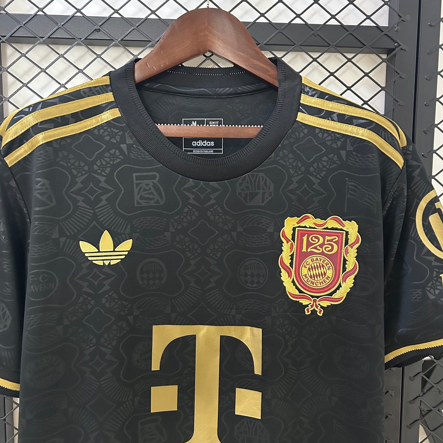 Bayern Múnich 2025 125 Aniversario (Fan Version)