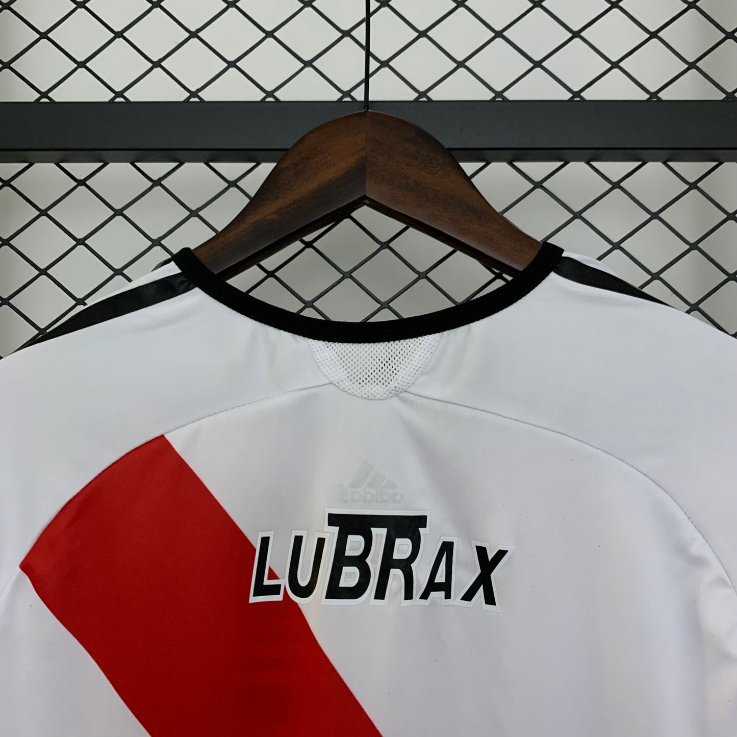 Retro River Plate 06-07 Local