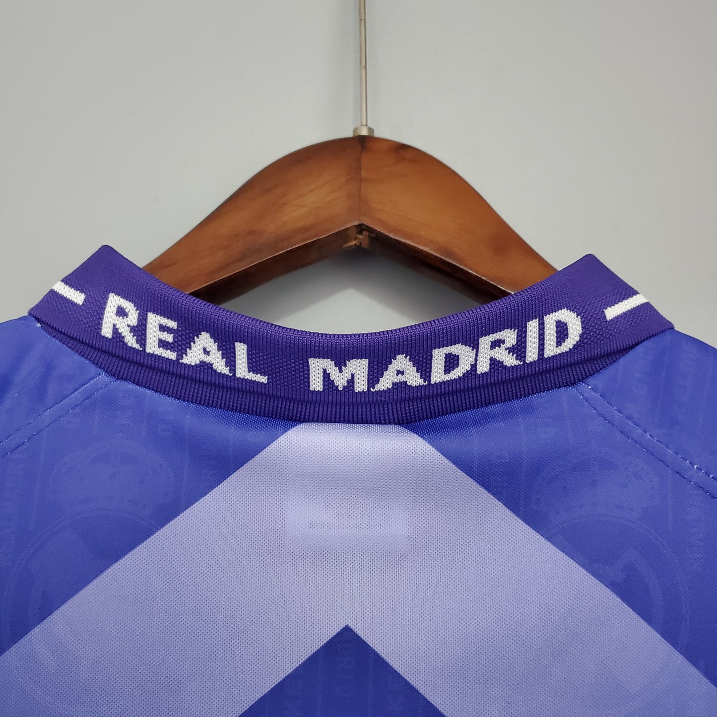 Retro Real Madrid 97-98 Visitante