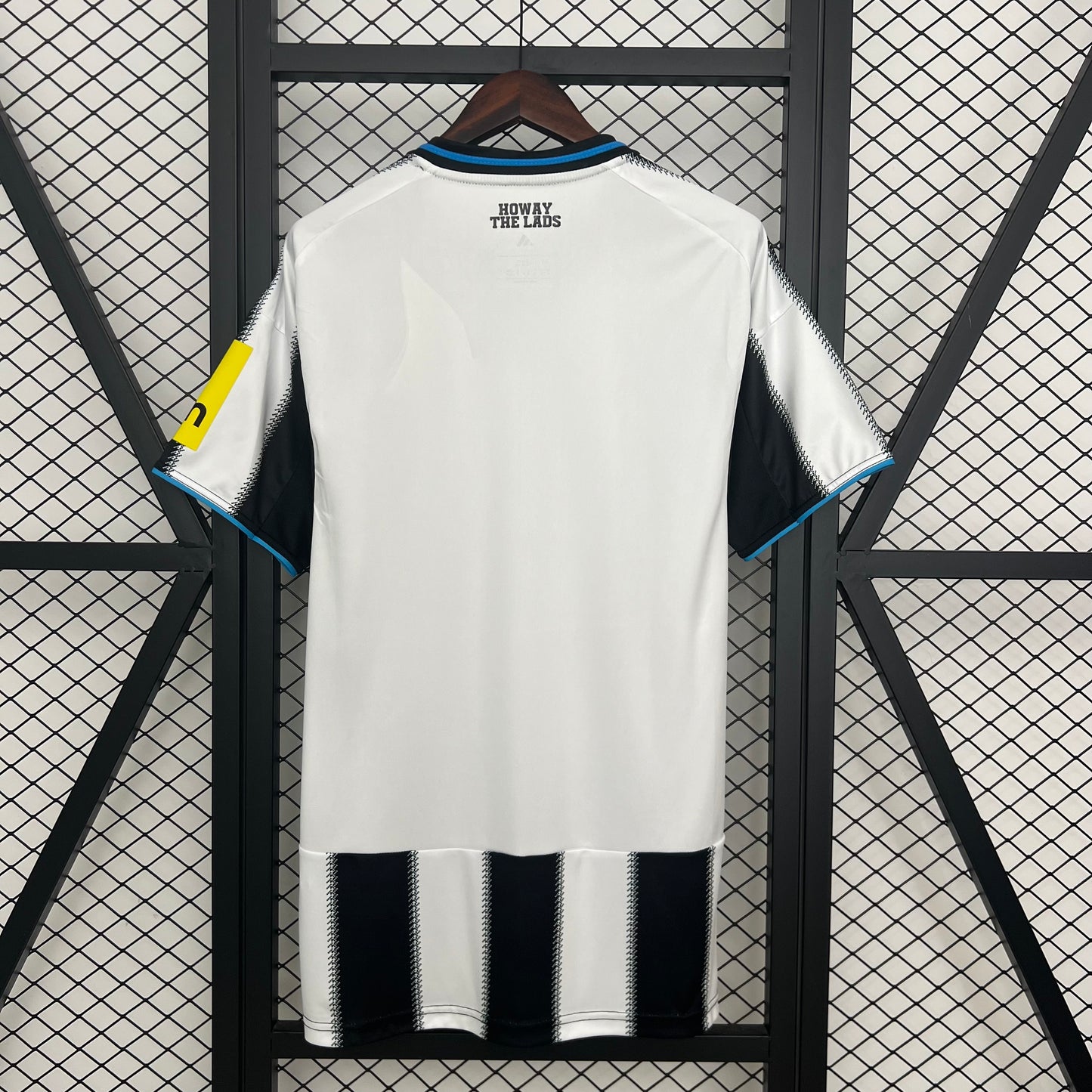 Newcastle 25-26 Local (Fan Version)