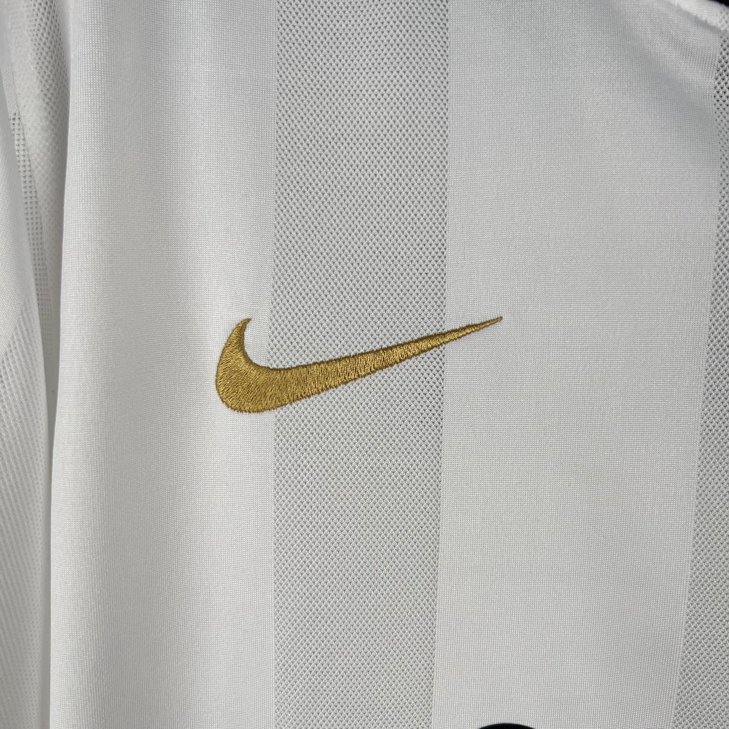 Retro Corinthians 2010 Local