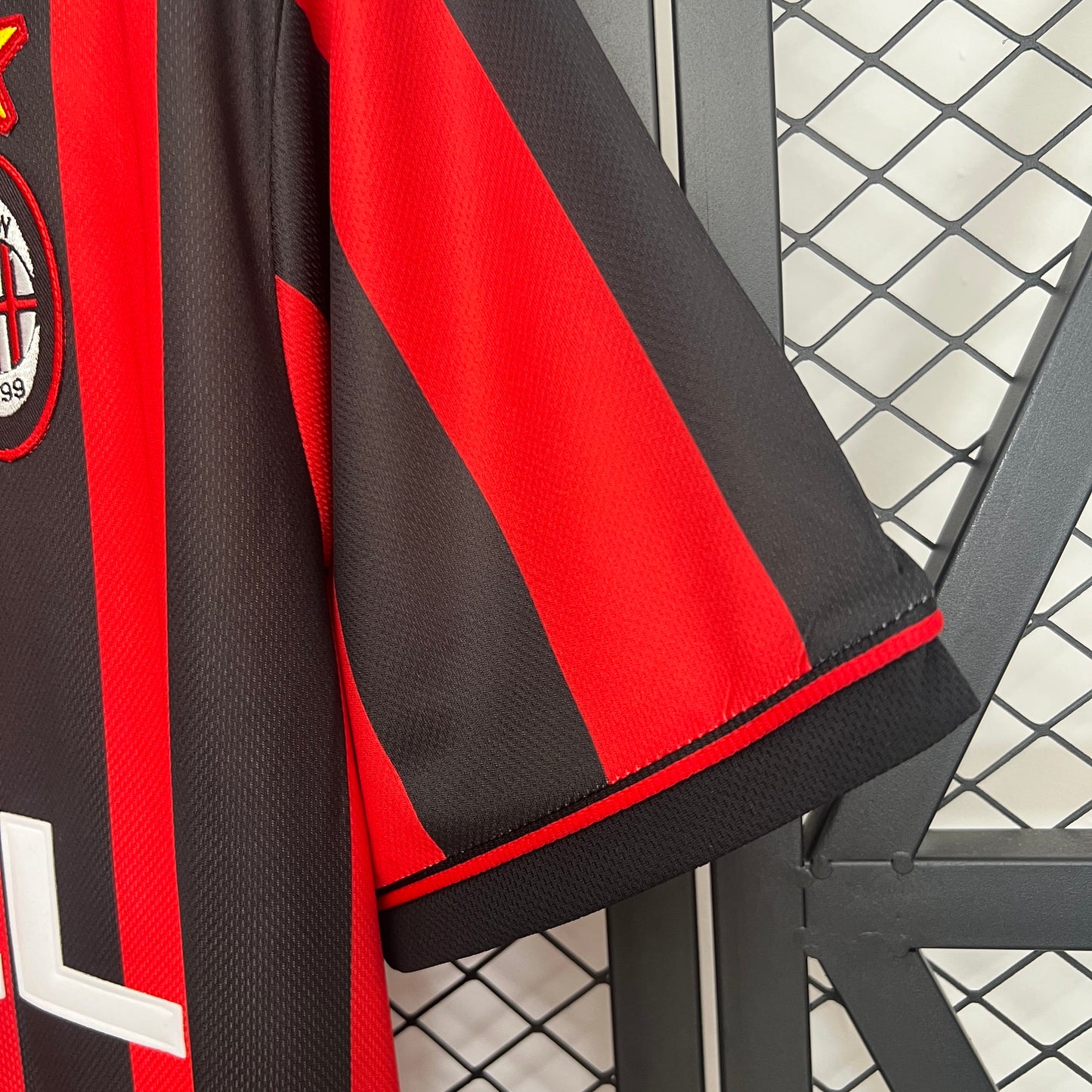 Retro Milan 97-98 Local