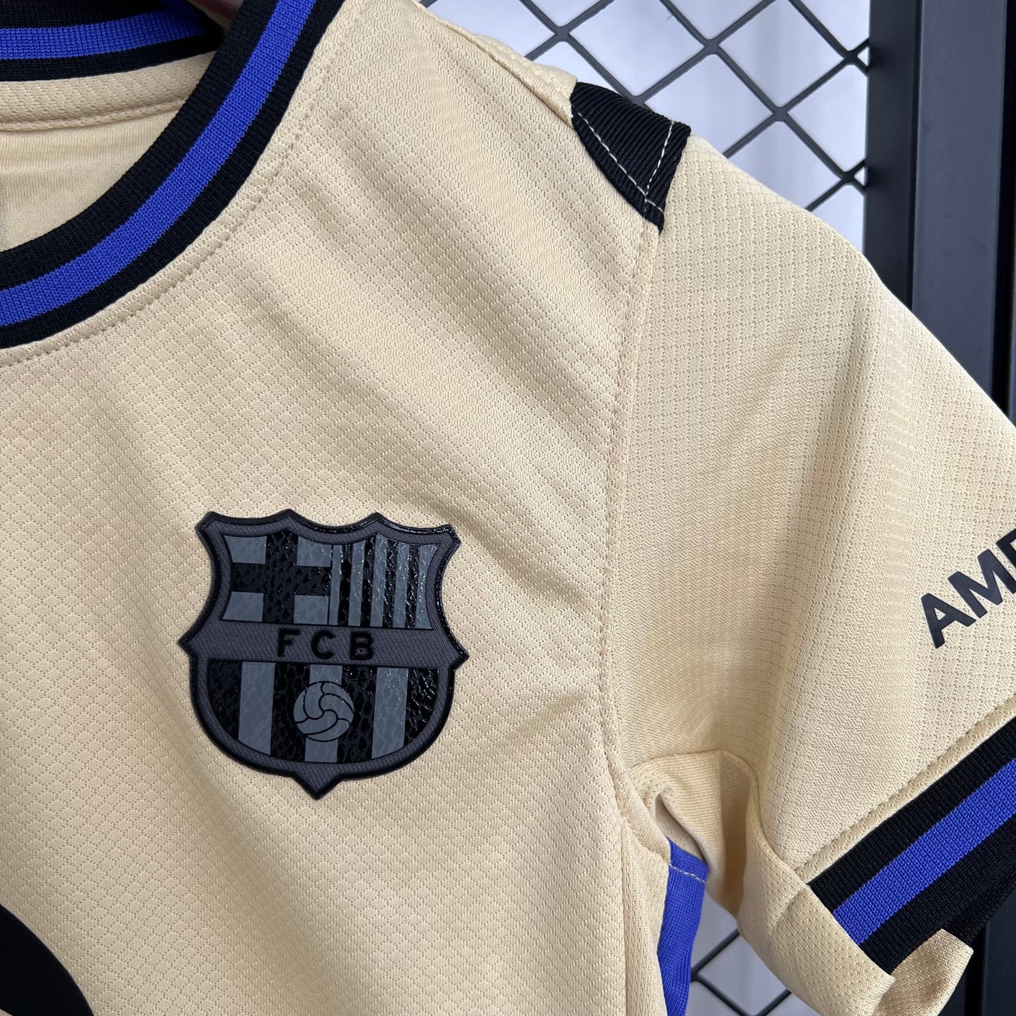 Barcelona 25-26 Visitante (Niño)