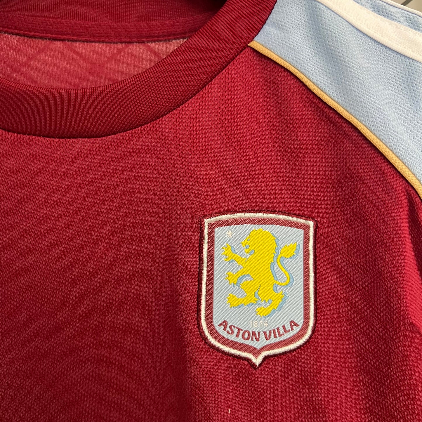 Aston Villa 25-26 Local (Niño)