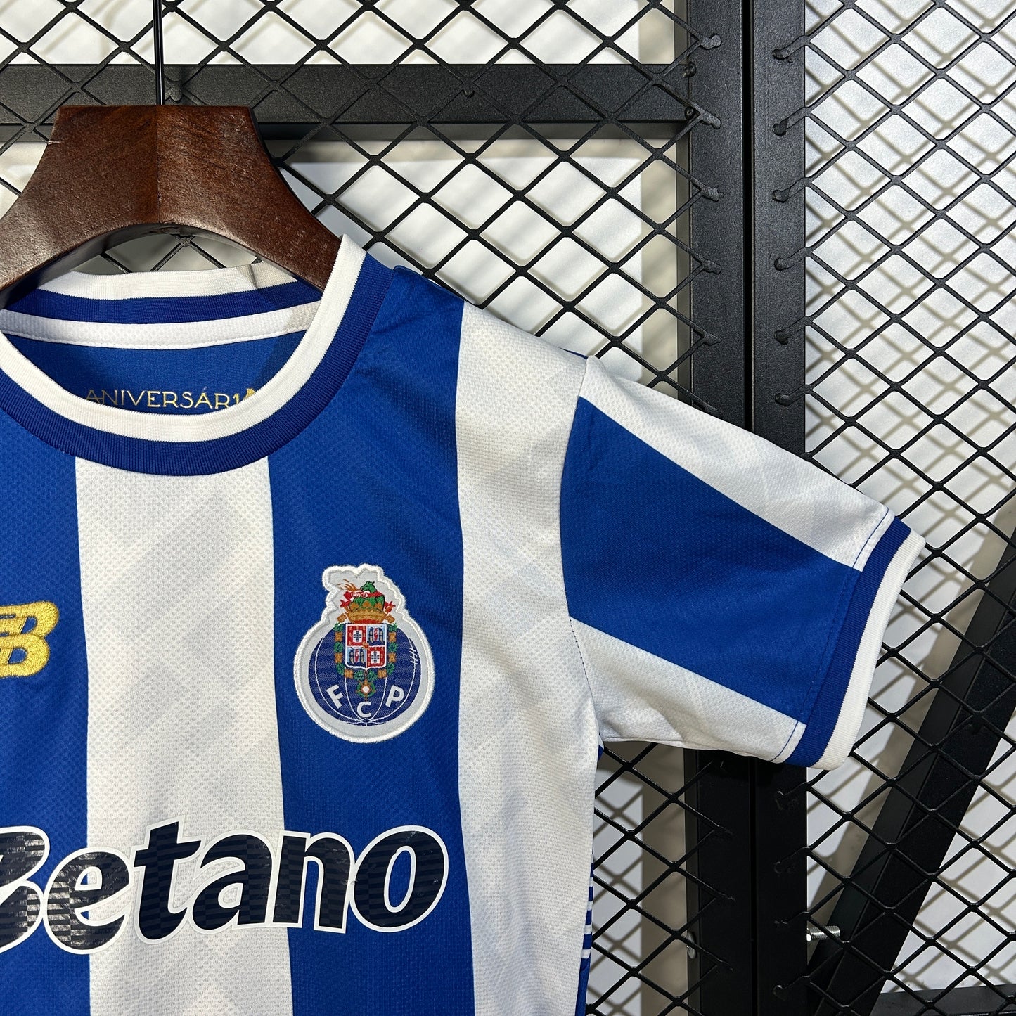 Oporto 25-26 Local (Niño)