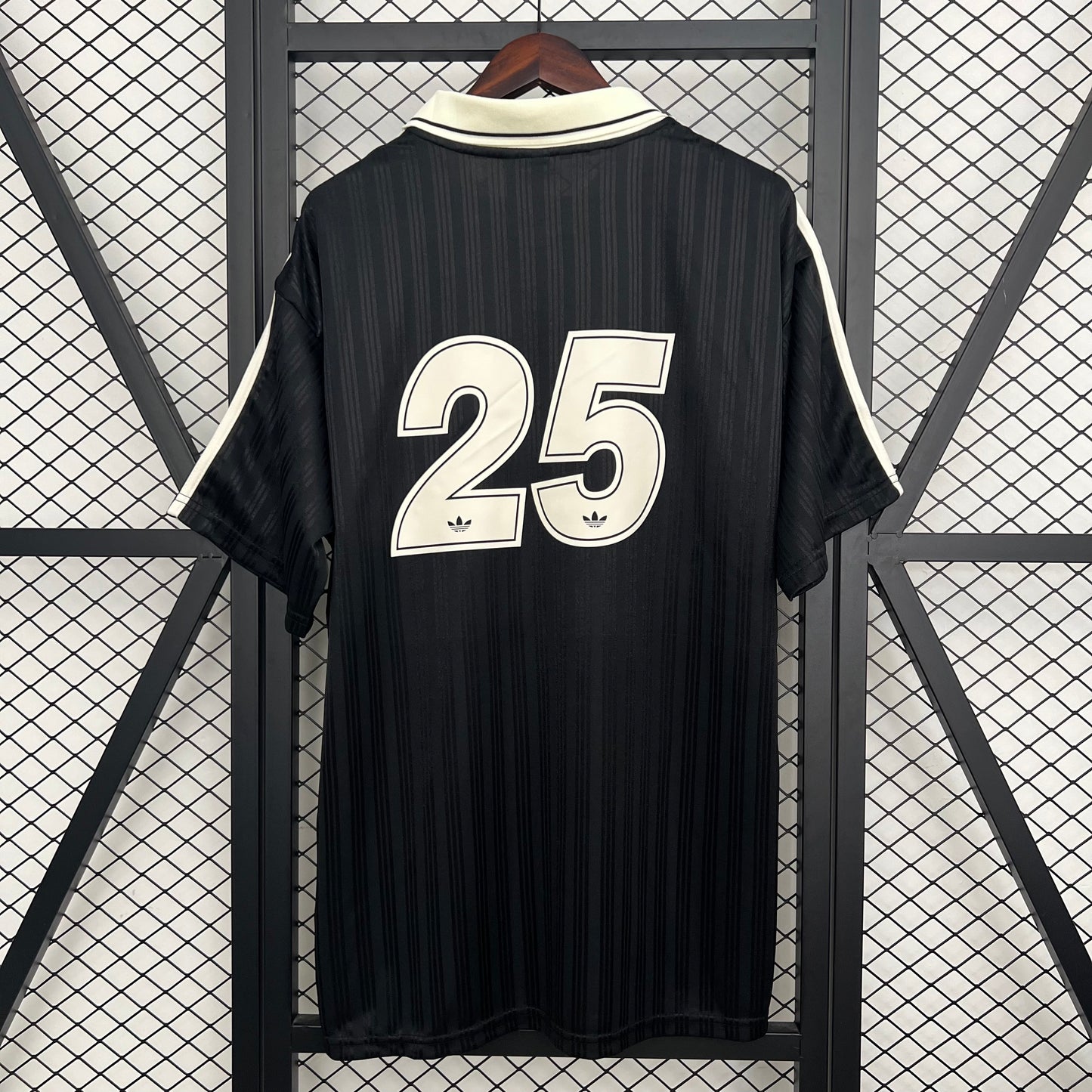 Adidas X Oasis Tour 2025 Edición Especial (Fan Version)