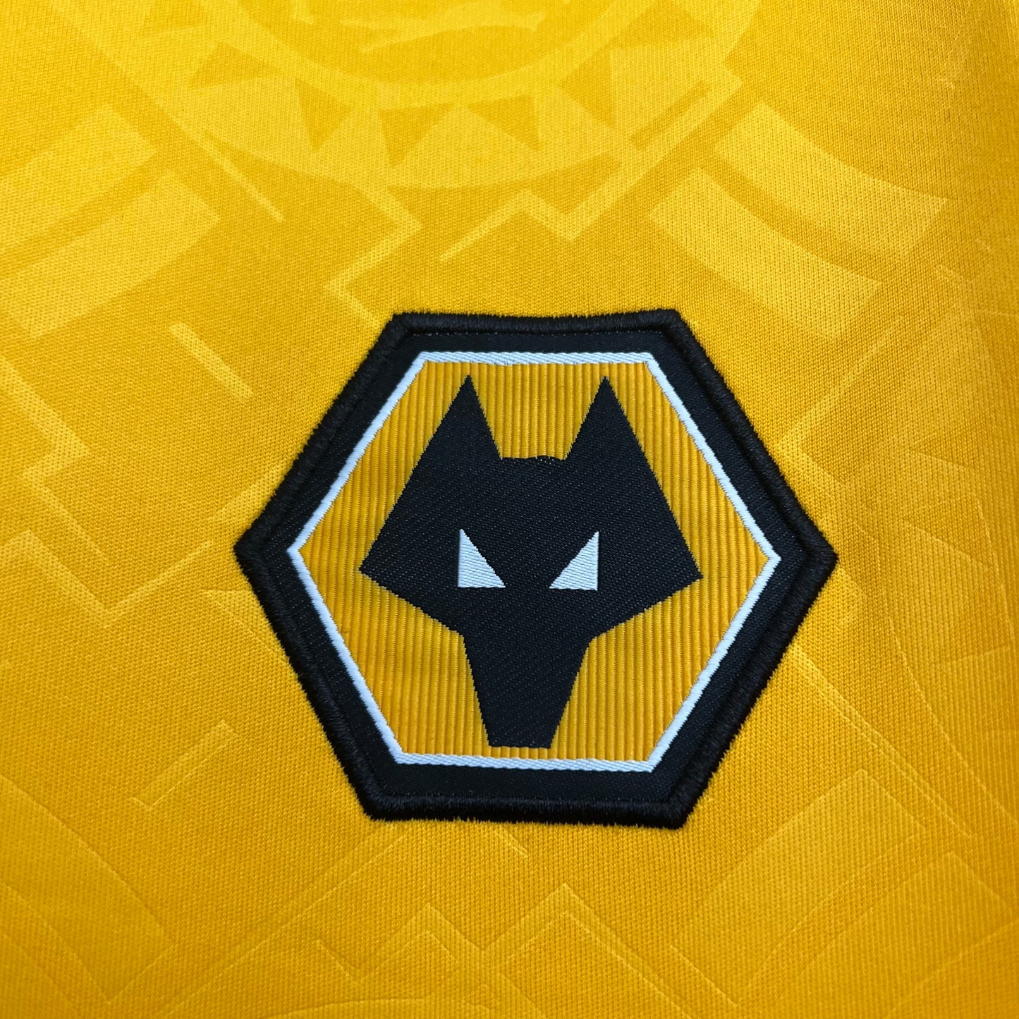 Wolves 25-26 Local (Fan Version)