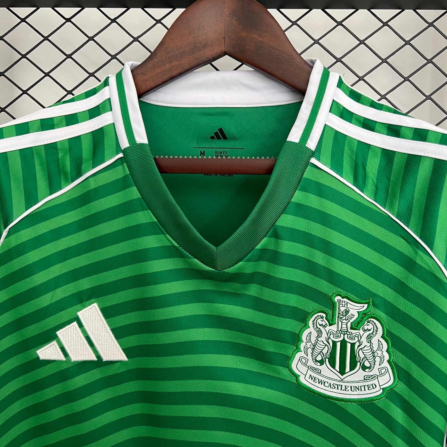 Newcastle 25-26 Visitante (Fan Version)