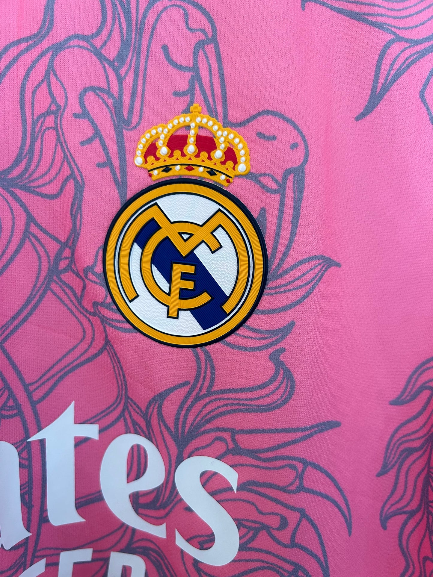 Real Madrid 2025 Edición Especial (Fan Version)