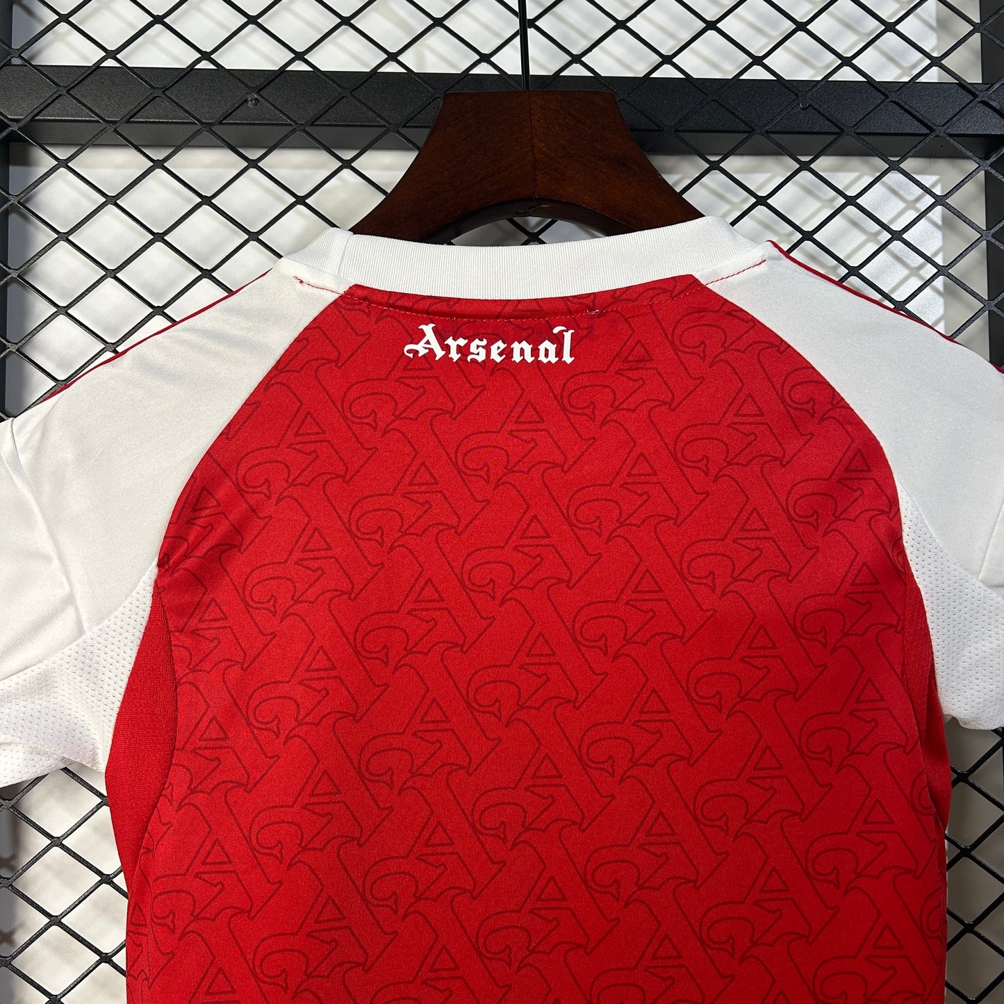Arsenal 25-26 Local (Niño)