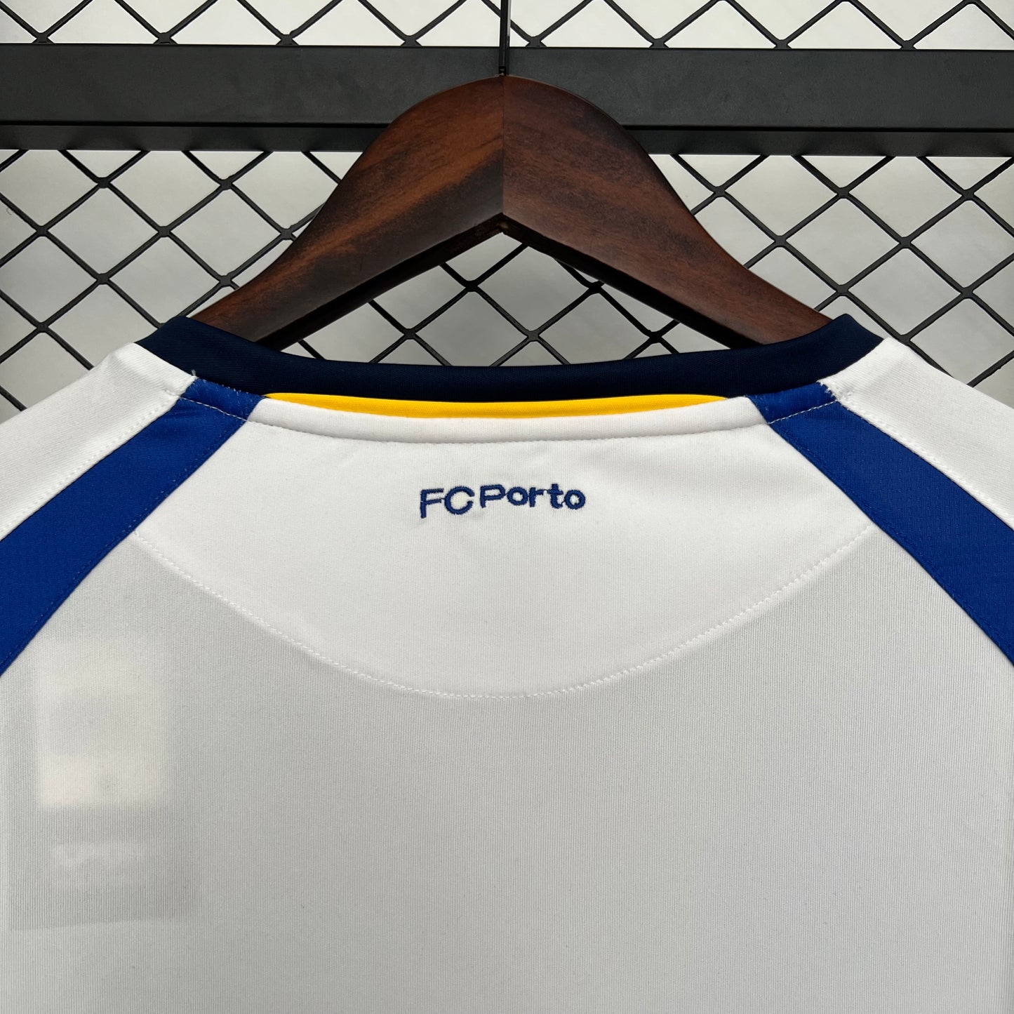 Retro Oporto 14-15 Local