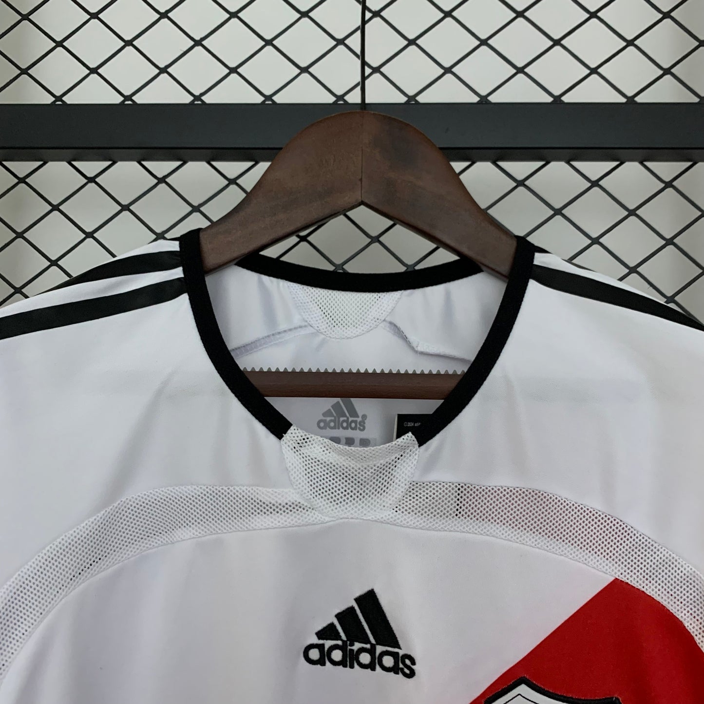 Retro River Plate 06-07 Local