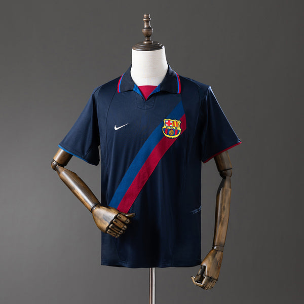 Retro Barcelona 02-03 Tercera