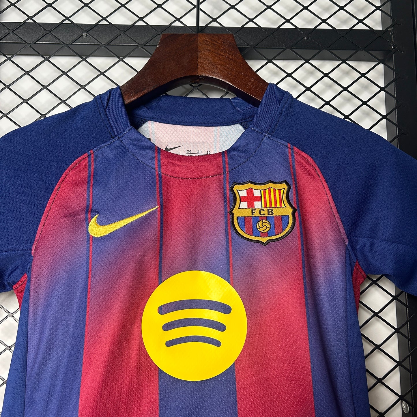 Barcelona 25-26 Local (Niño)