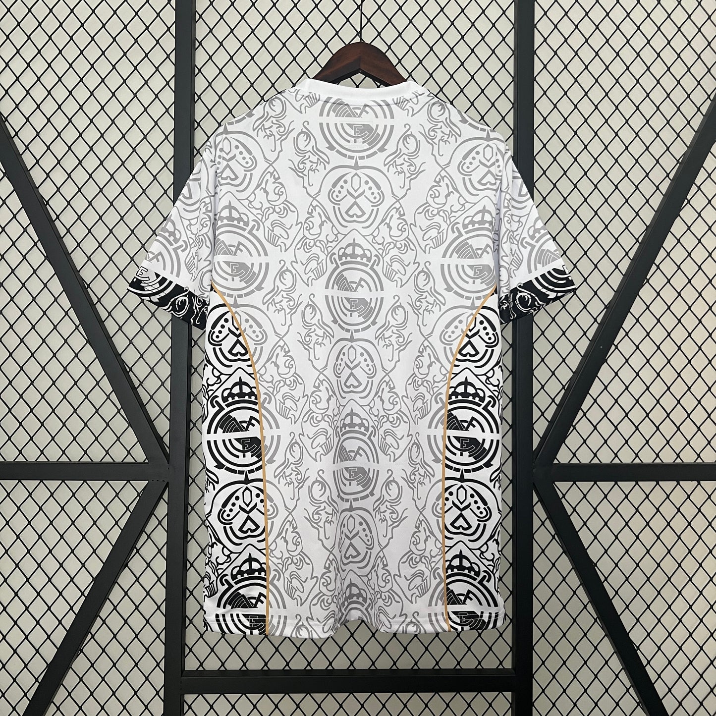 Real Madrid 2024 Edición Especial (Fan Version)