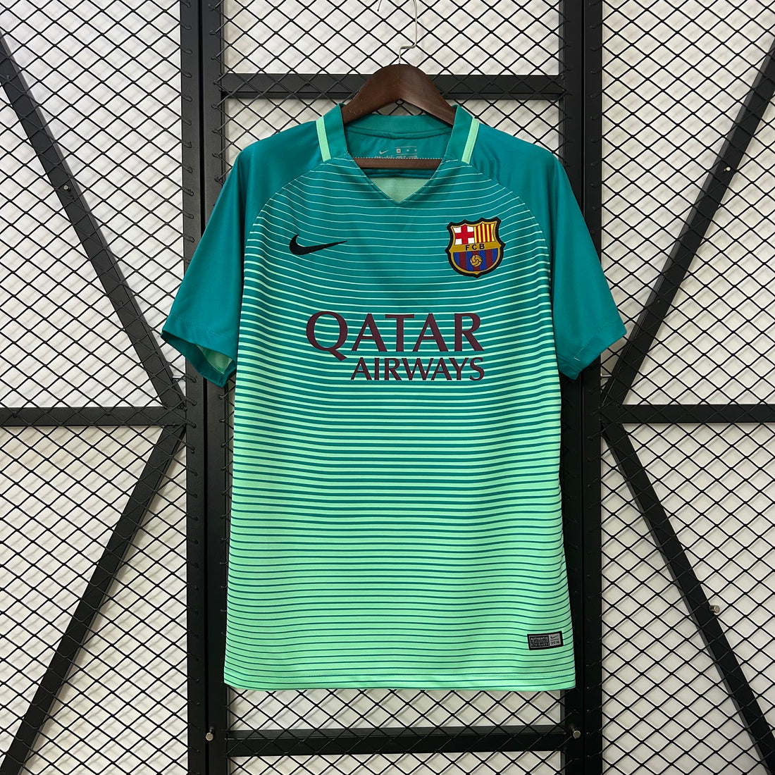 Retro Barcelona 16-17 Tercera