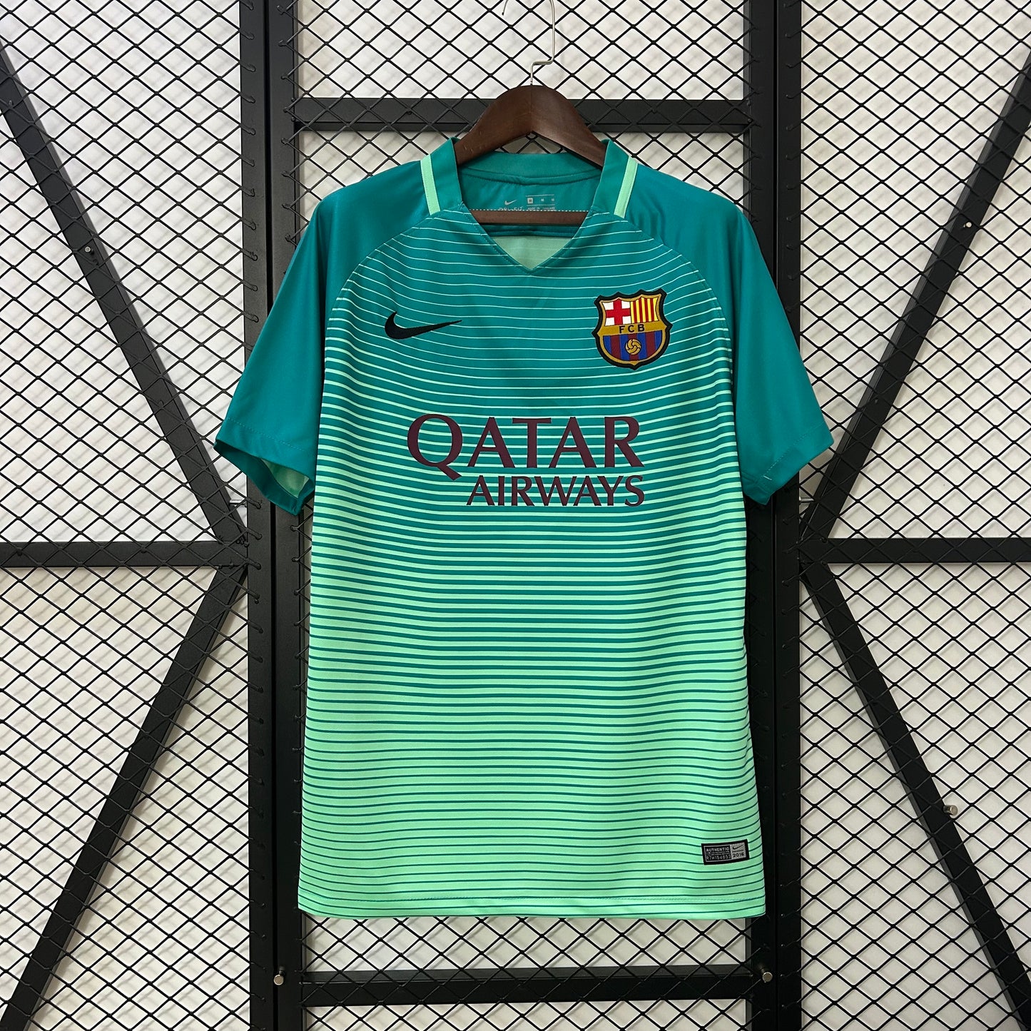 Retro Barcelona 16-17 Tercera