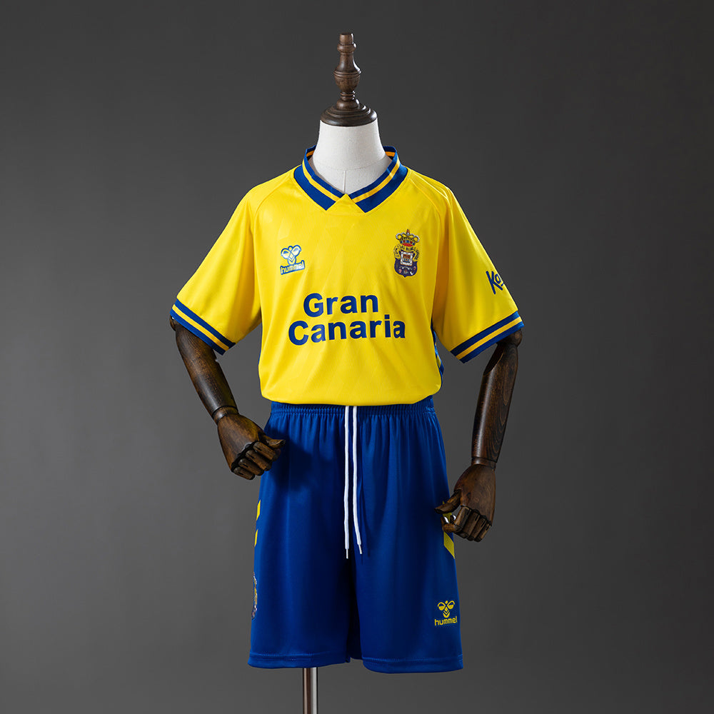 Las Palmas 25-26 Local (Niño)