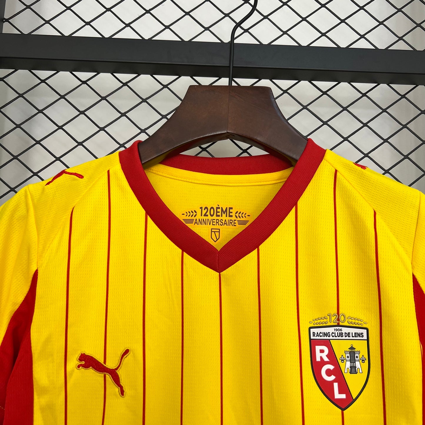 Lens 25-26 Local (Niño)