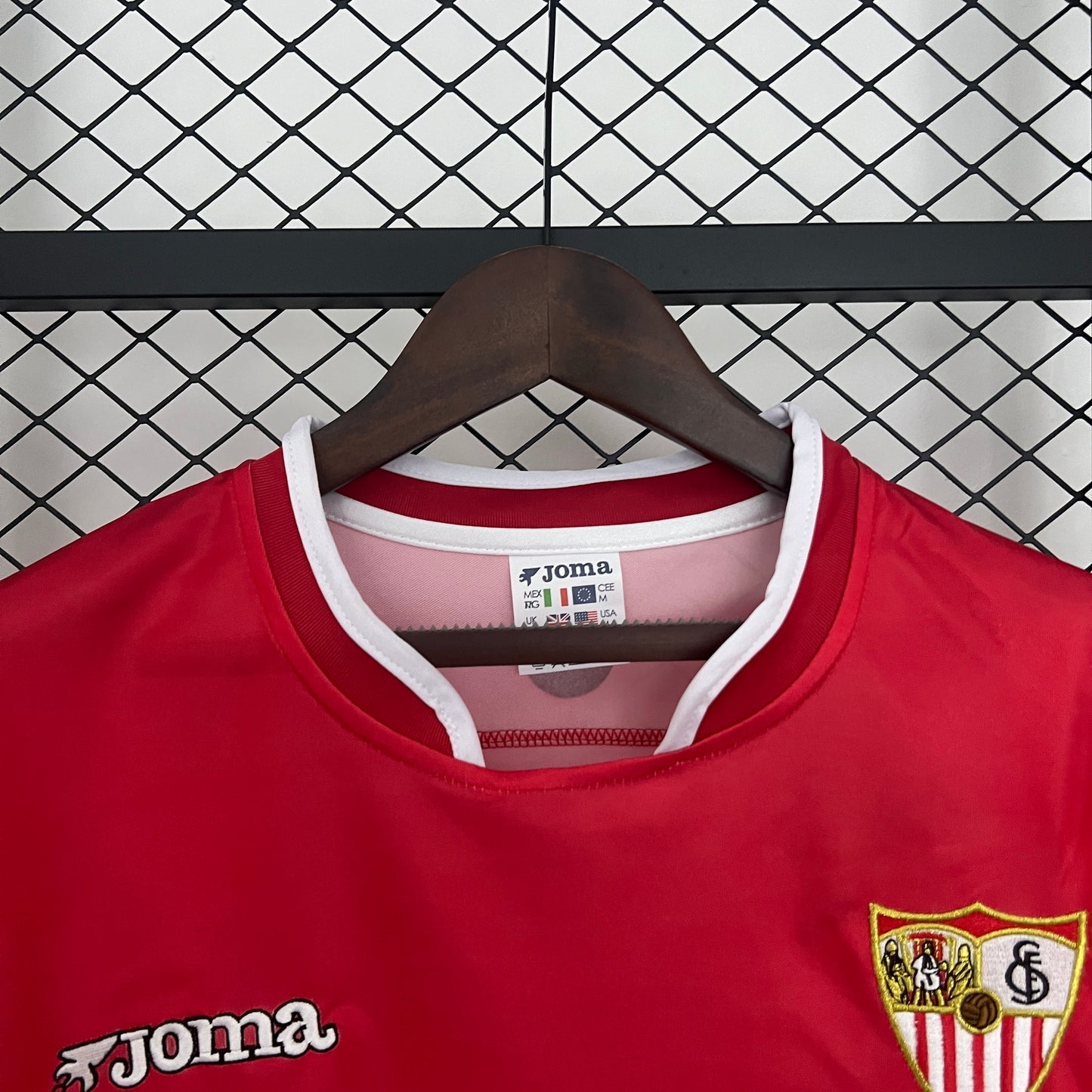 Retro Sevilla 03-04 Visitante