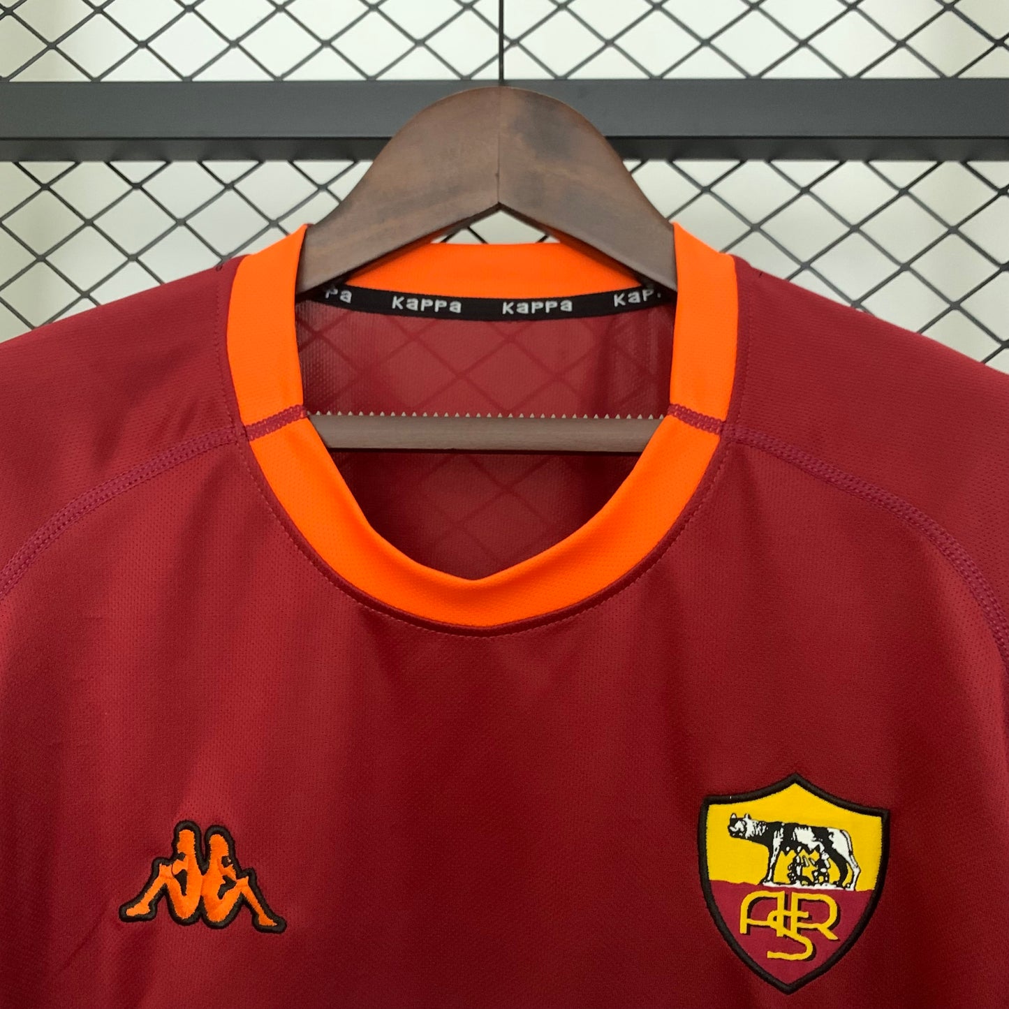 Retro Roma 00-01 Local