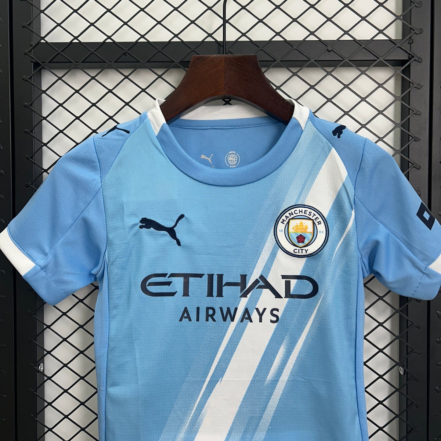 Manchester City 25-26 Local (Niño)