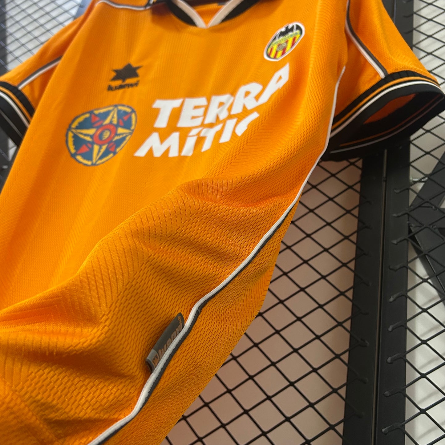 Retro Valencia 99-00 Visitante