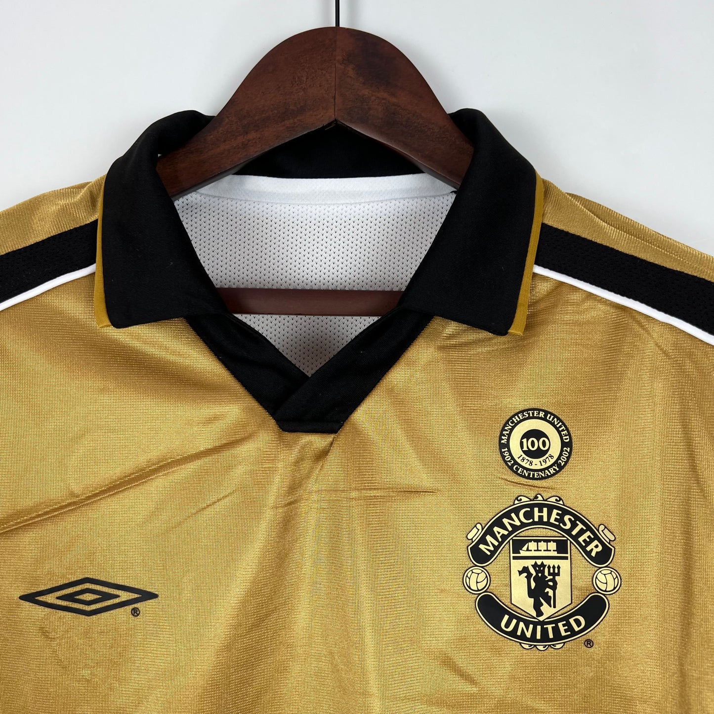 Retro Manchester United 01-02 100 aniversario Reversible