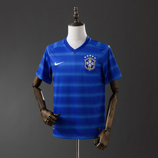 Retro Brasil 2014 Visitante