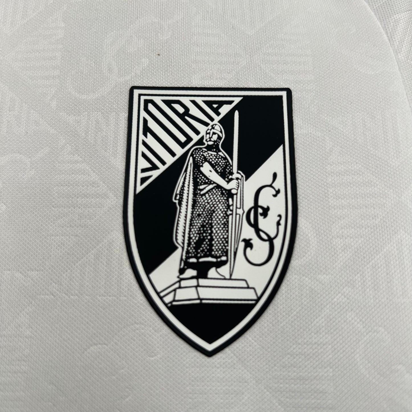 Vitoria Guimaraes 25-26 Local (Niño)