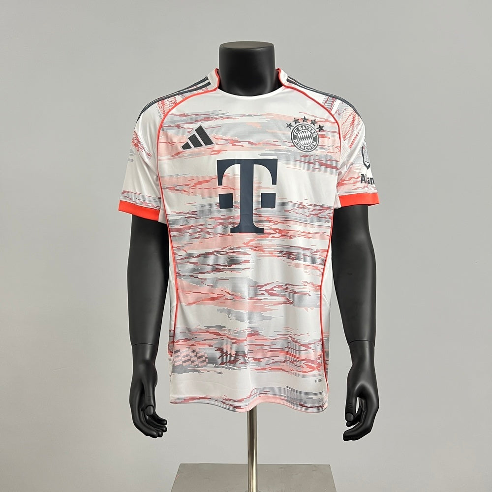 Bayern de Múnich 25-26 Visitante (Fan Version)