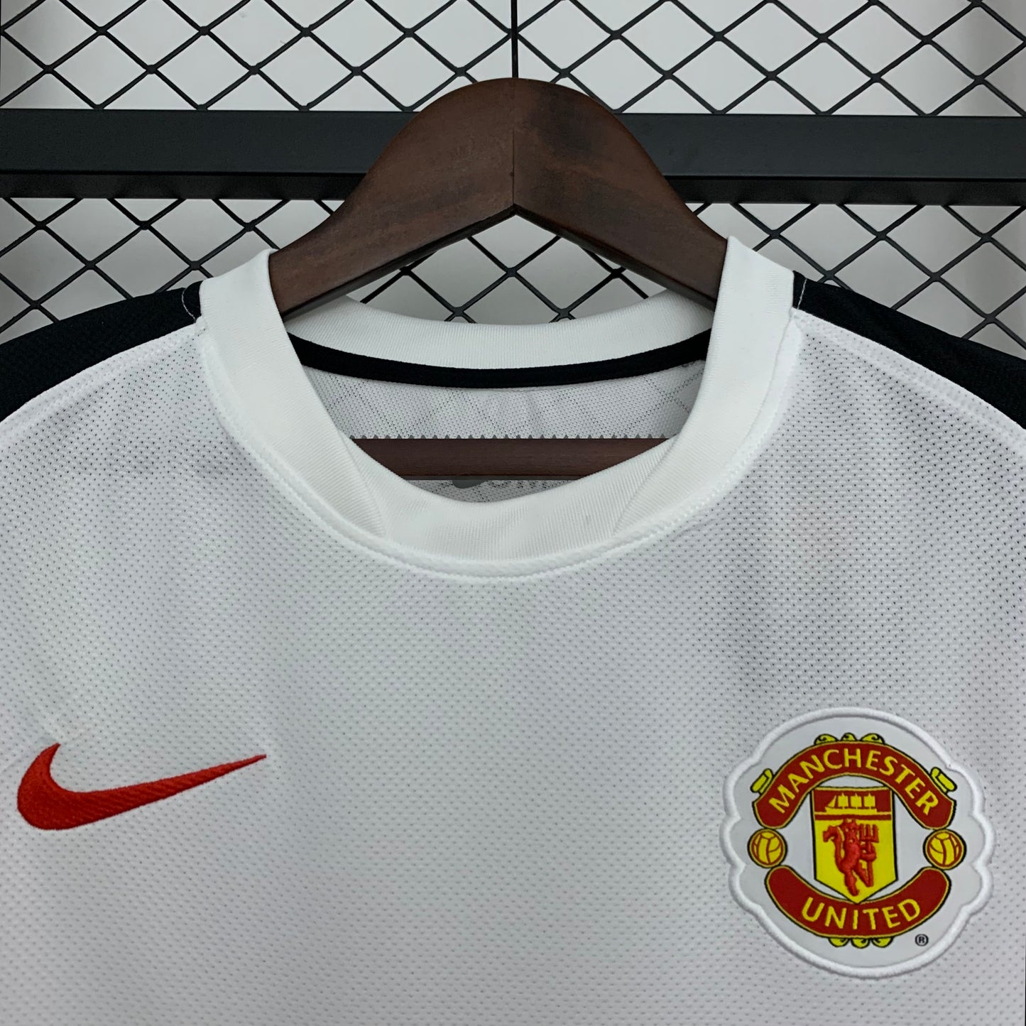Retro Manchester United 10-11 Visitante