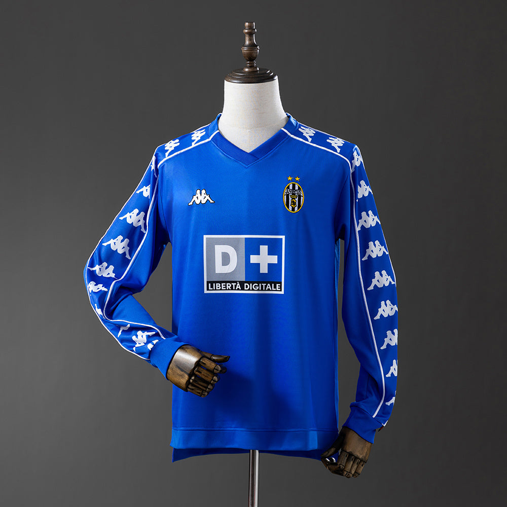 Retro Juventus 99-00 Visitante (Manga Larga)