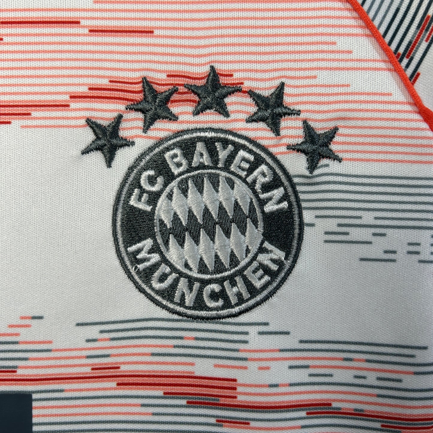 Bayern de Múnich 25-26 Visitante (Niño)